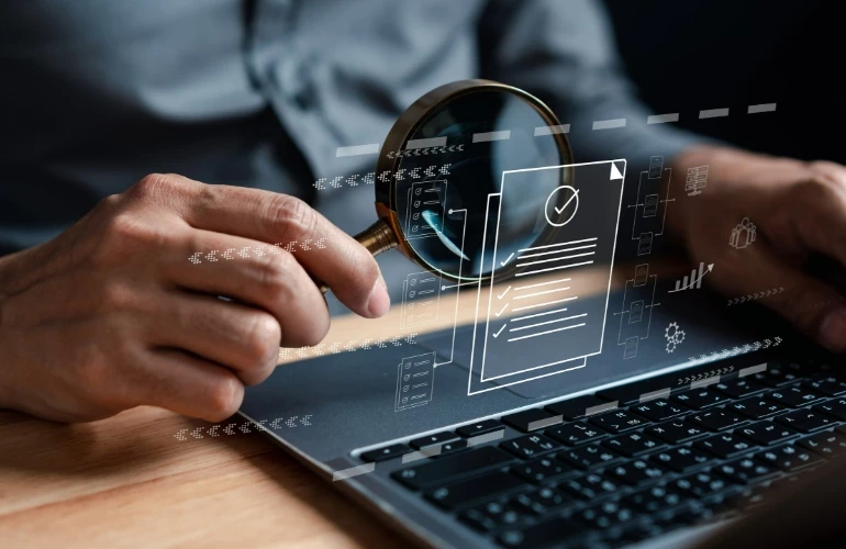 lupa i&nbsp;hologramy